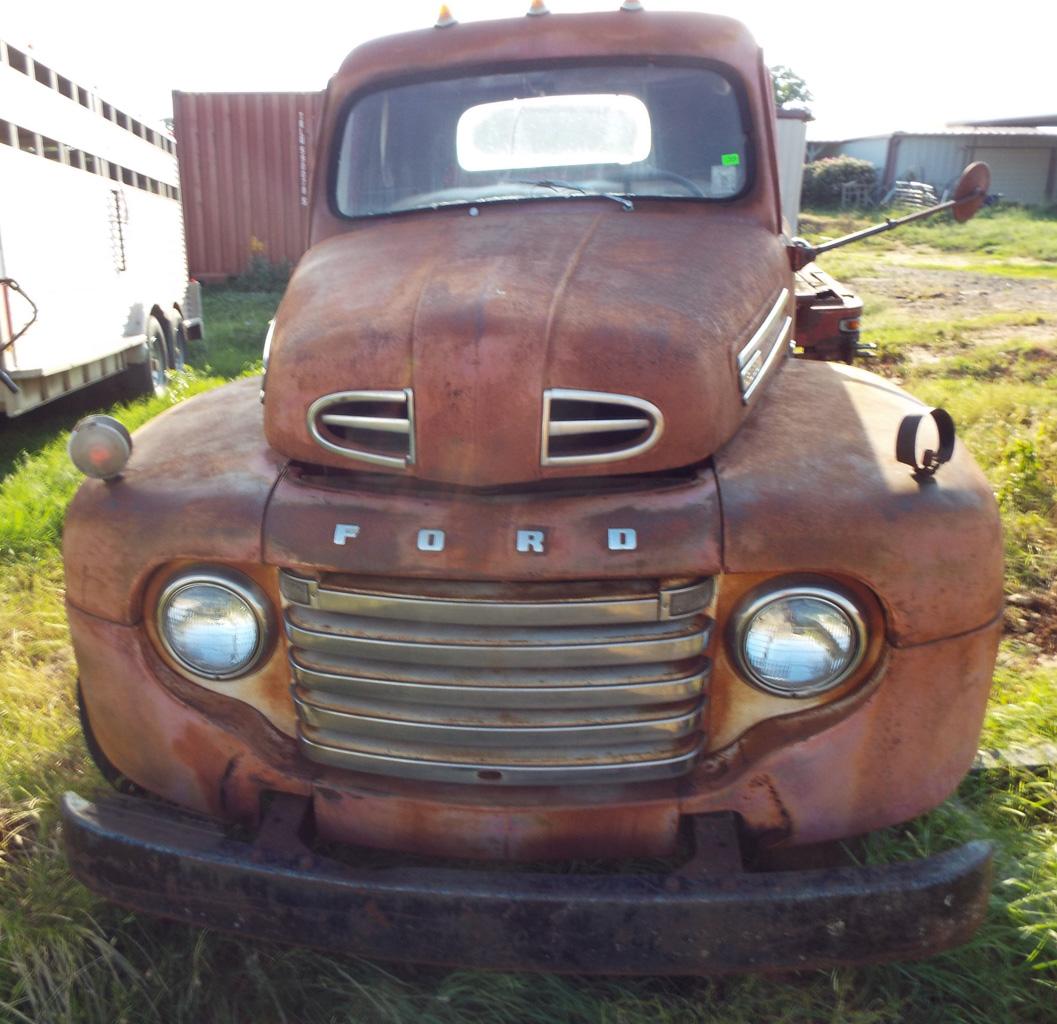 1949 Ford F-6 Truck