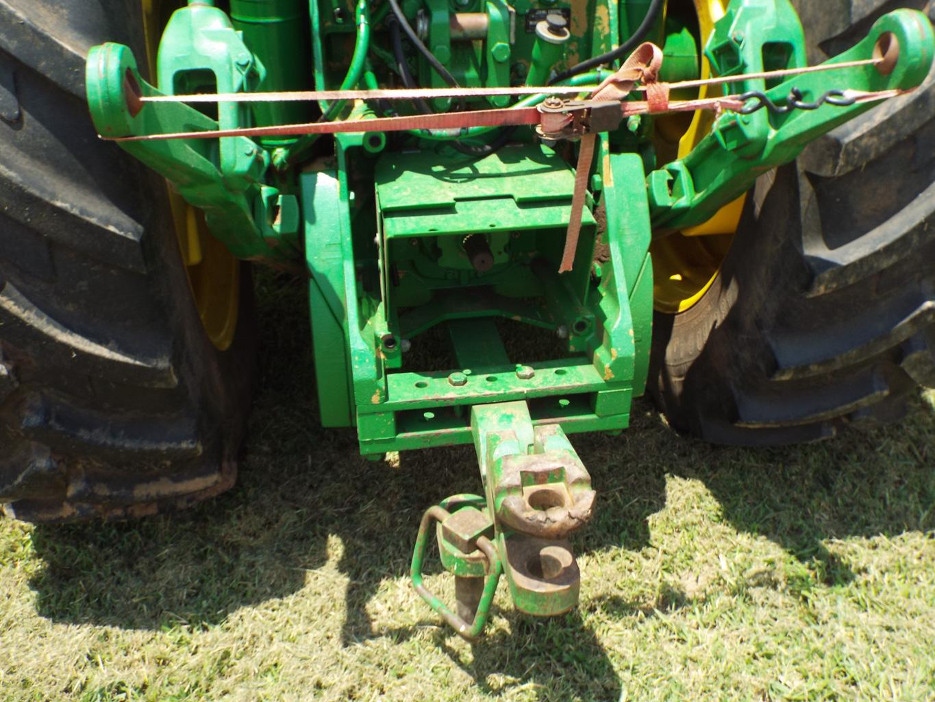 2007 John Deere 8430 MFW tractor