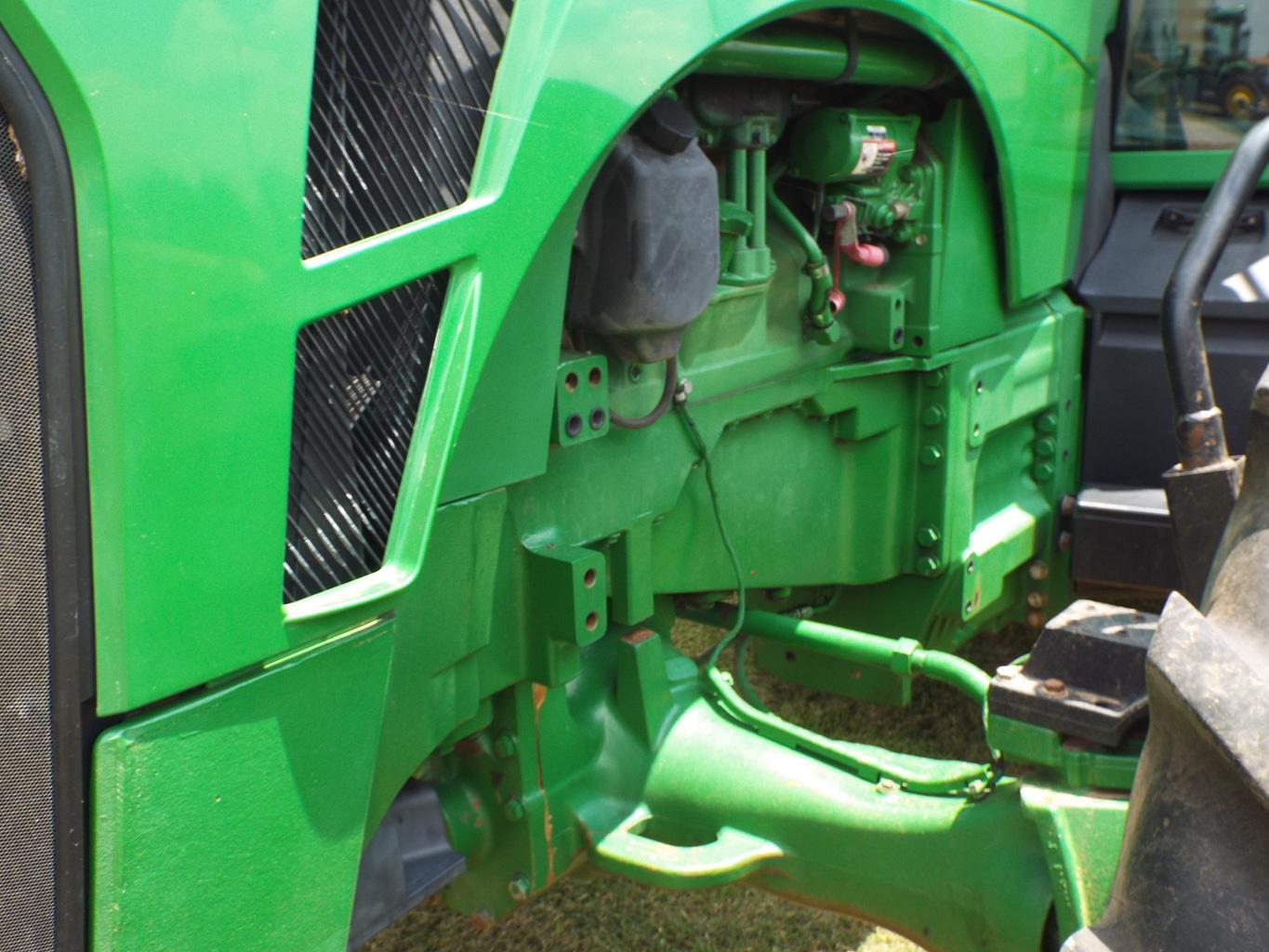 2007 John Deere 8430 MFW tractor