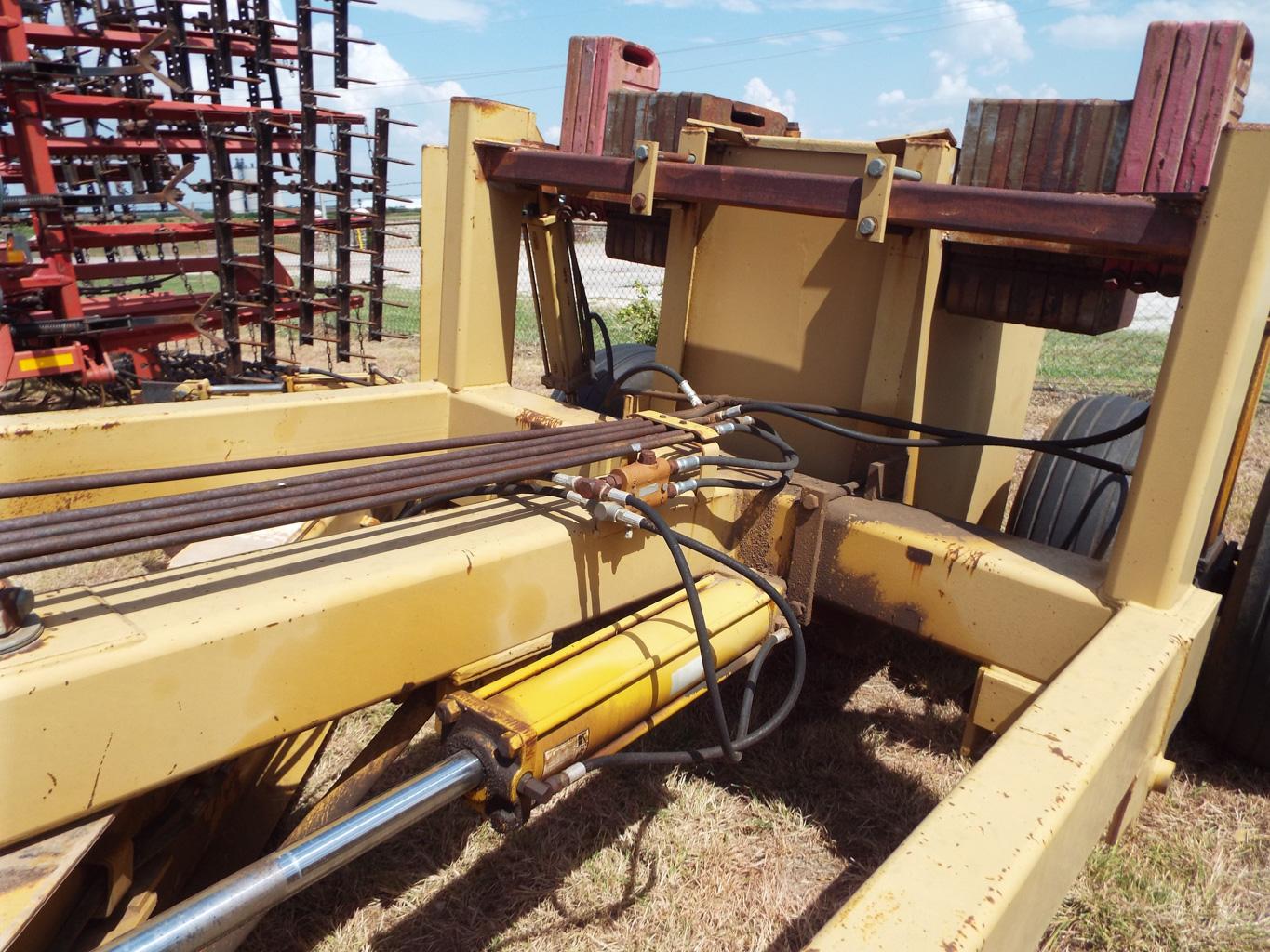 Kan Am Ind., model GS1601 pull hyd grader