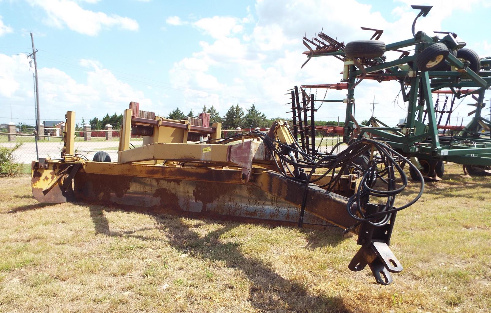 Kan Am Ind., model GS1601 pull hyd grader