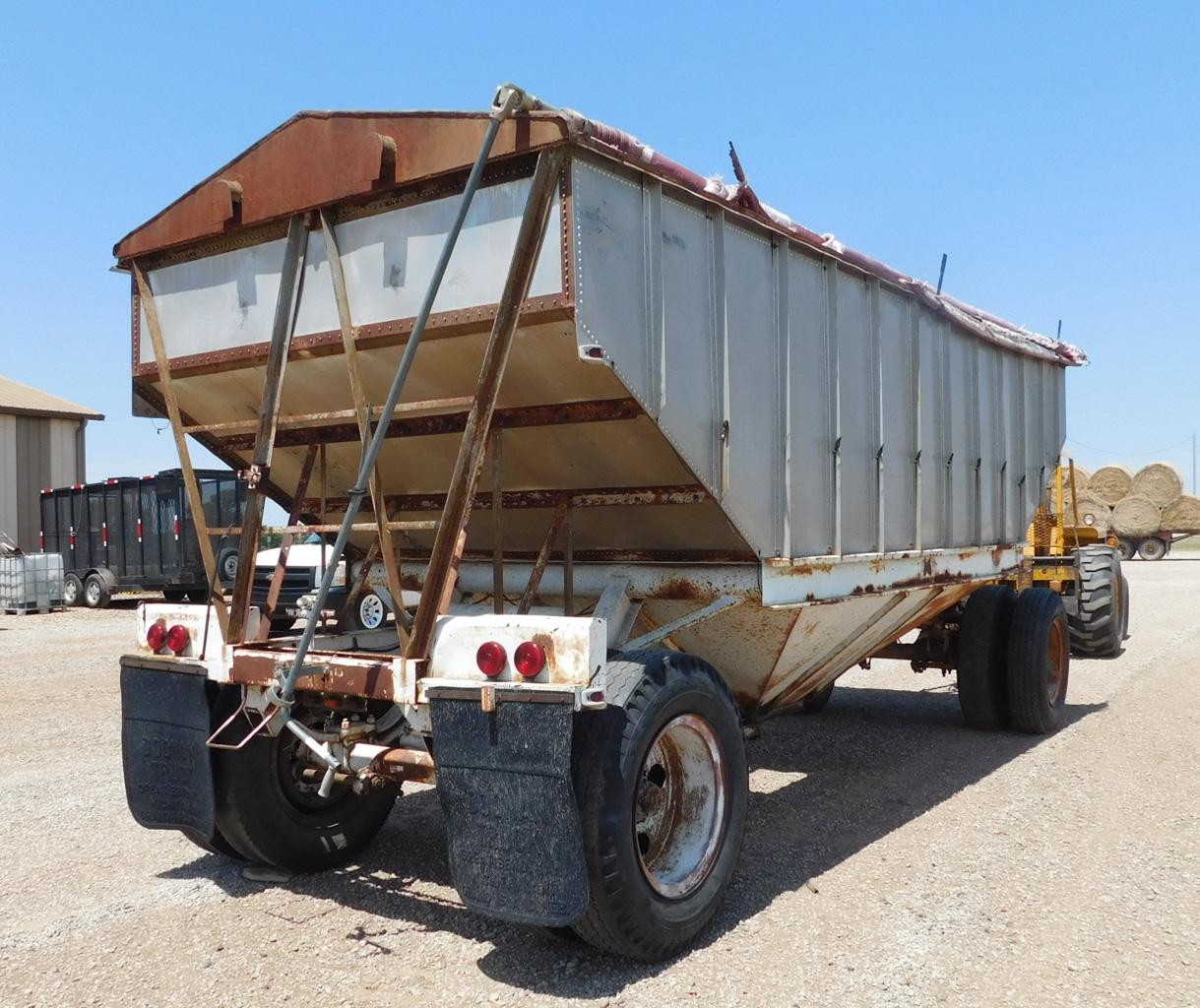 Doonan Pup Grain Trailer