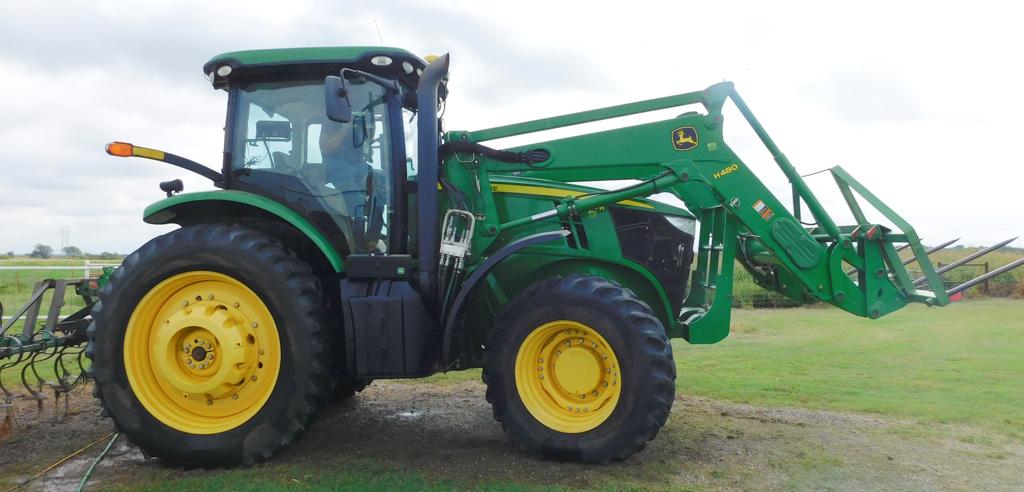 2012 John Deere 7215R Tractor