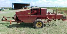 New Holland 315 Square Baler