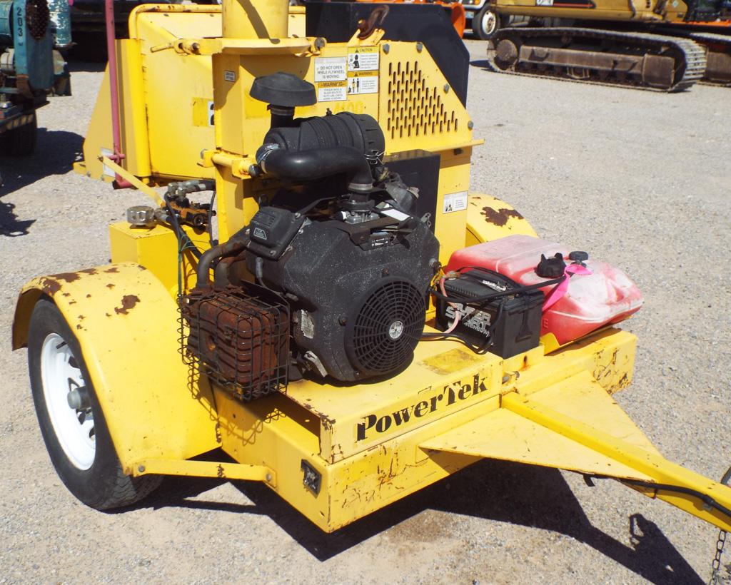 Power Tek Wood Chipper, 356 hours, runs