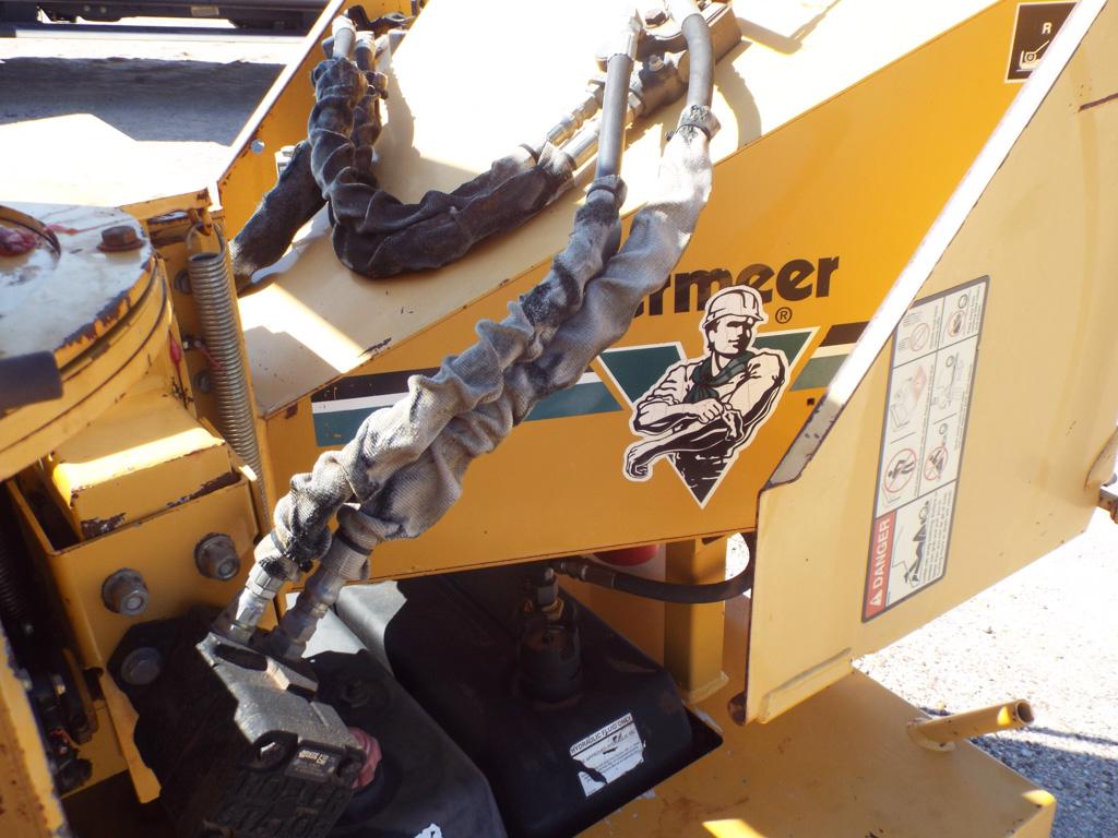 2004 Vermeer Wood Chipper, model BC625A