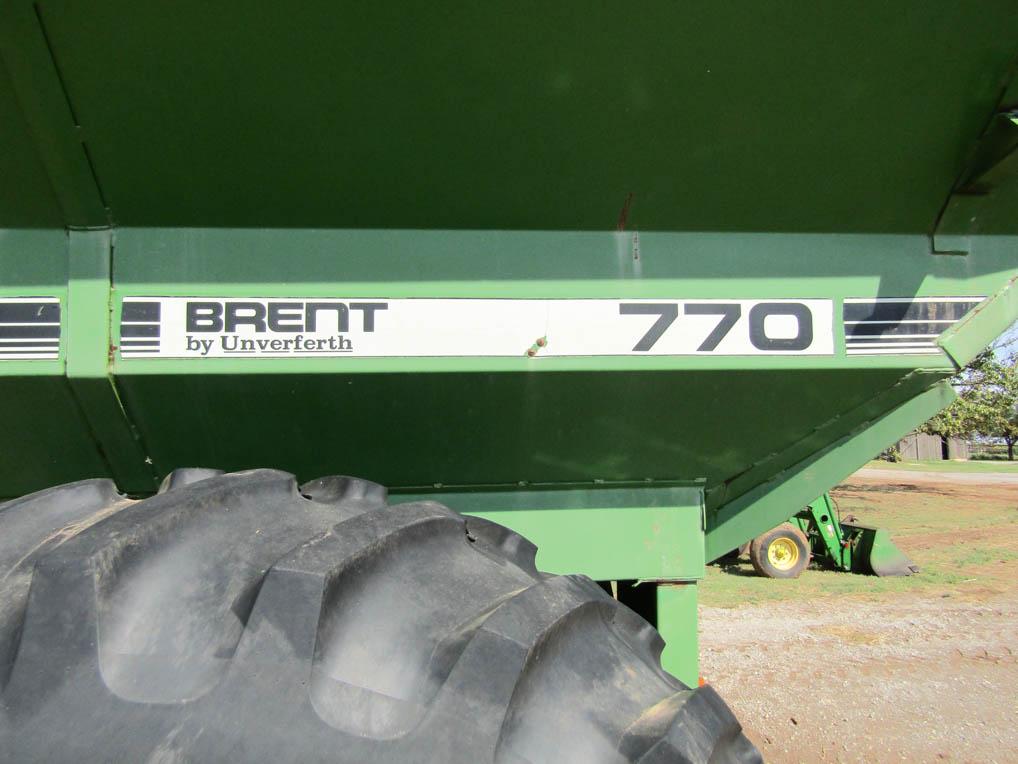 Brent 770 Grain Cart