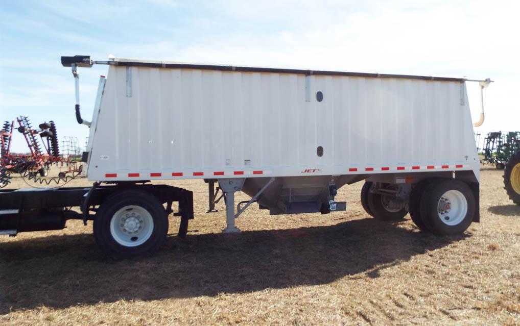 2014 Jet grain trailer, 22' w/electric tarp