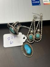 Silver and Turquoise Stone Earrings, Pendant & Ring Size 6