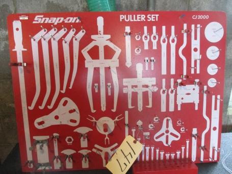 Snap-On CJ2000 puller set w/board