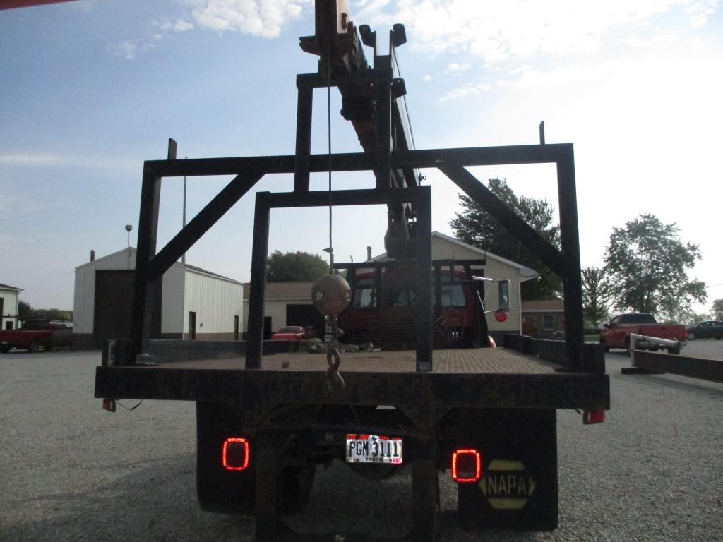 ’98 Ford F Series, Crane truck 14’ bed, Pittman Hydra-Lift 4 ton crane