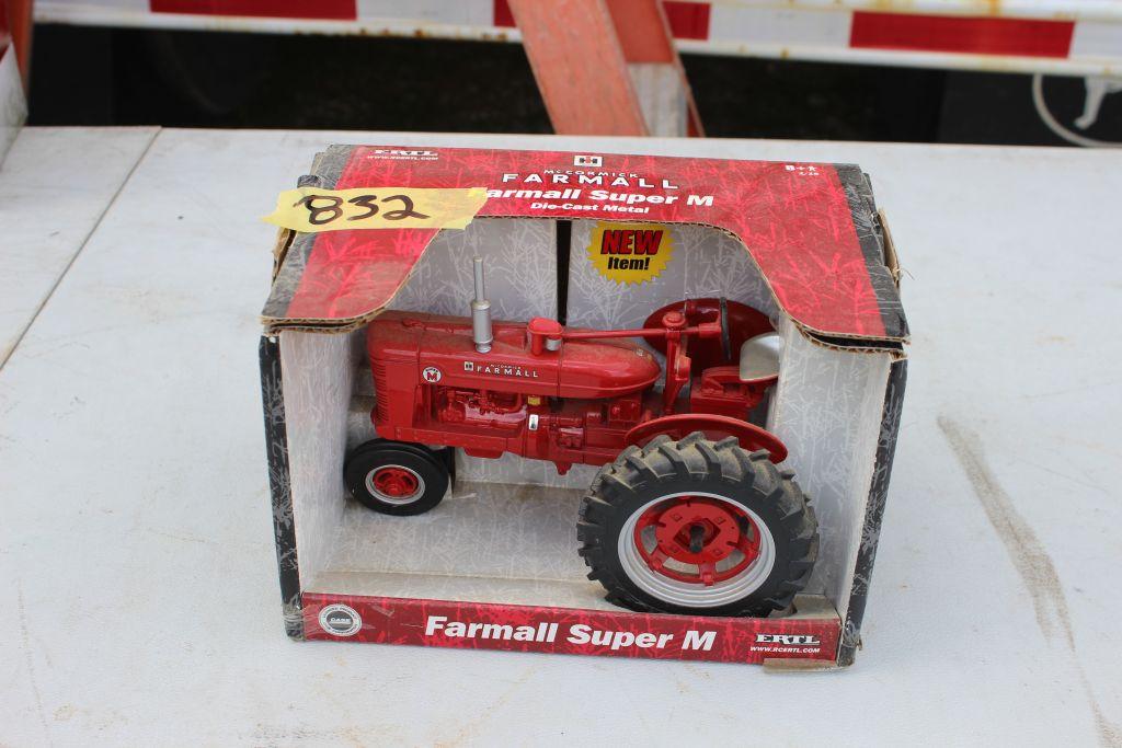 Farmall Super M