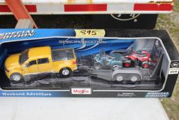 Maisto Ford pickup w/ trailer & quads