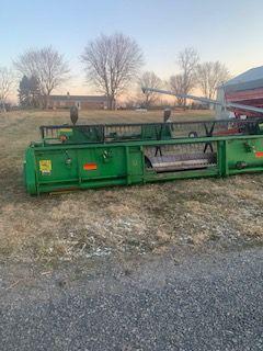 1999 JD 920 Flex Platform bean head, poly skid plates