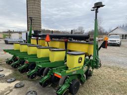 ‘13 JD 1750 6-30” no till planter, dry fert., Kasco auger fill