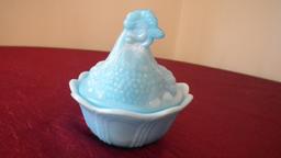 Fenton, blue marbled hen on a basket, marked Fenton, 4 1/4” x 5 1/2”