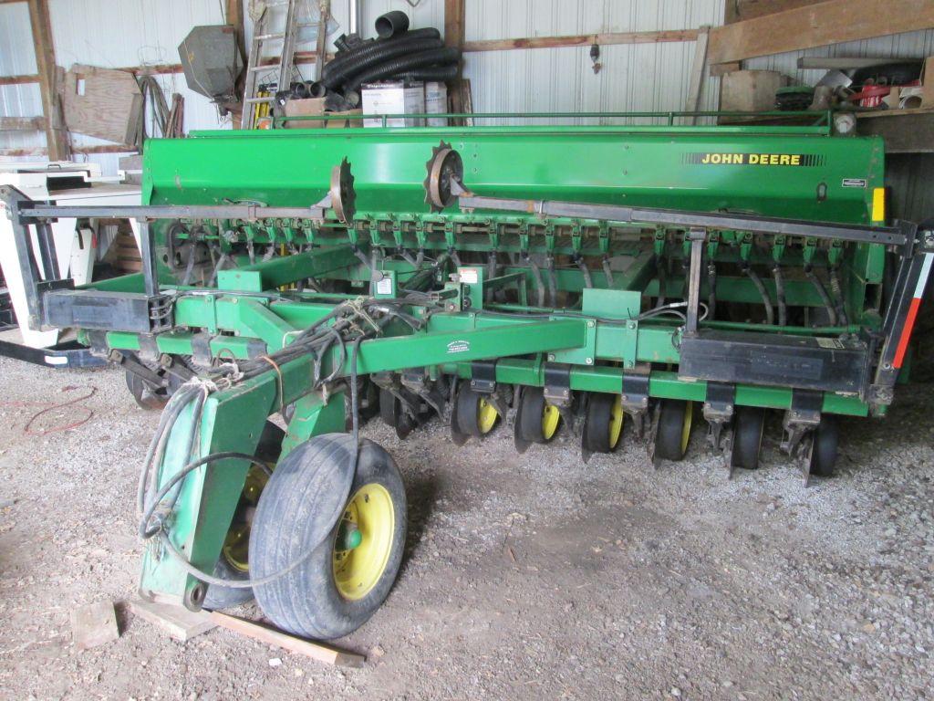 JD 750 (15’) no till drill, markers, new ga. wheel fronts, V.G.C., S.N: 00750X003283