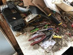 Garage Corner Clean Out Lot - Tools, Tin Tubs, Lic Plates Etc