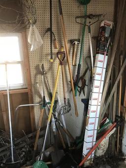 Garden Tool Corner Clean Out Lot