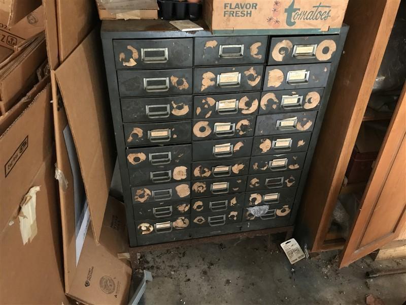 27 Drawer Metal Industrial Storage Cabinet W/stand