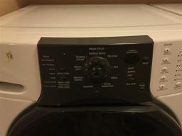 Kenmore Elite Front Load Washing machine - Works HE3