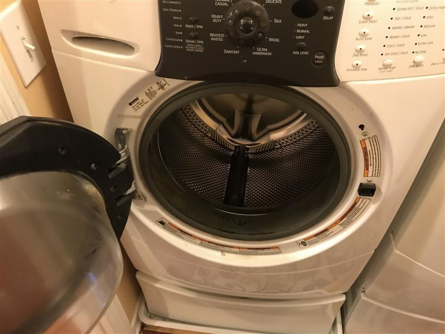 Kenmore Elite Front Load Washing machine - Works HE3