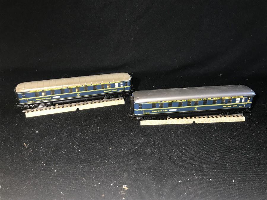 2 50's Marklin HO Model Railroad Sleeping Cars