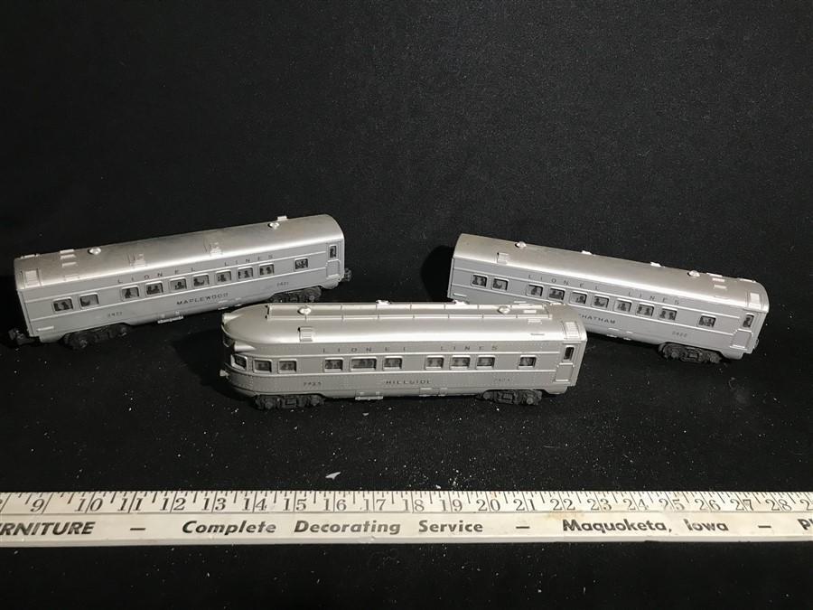 3 Lionel Model Railroad O Scale Passenger Cars