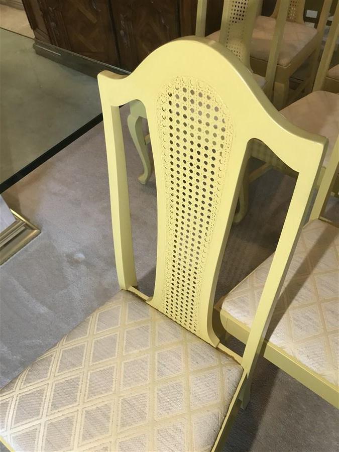 Group lot of 6 dining room chairs in yellow