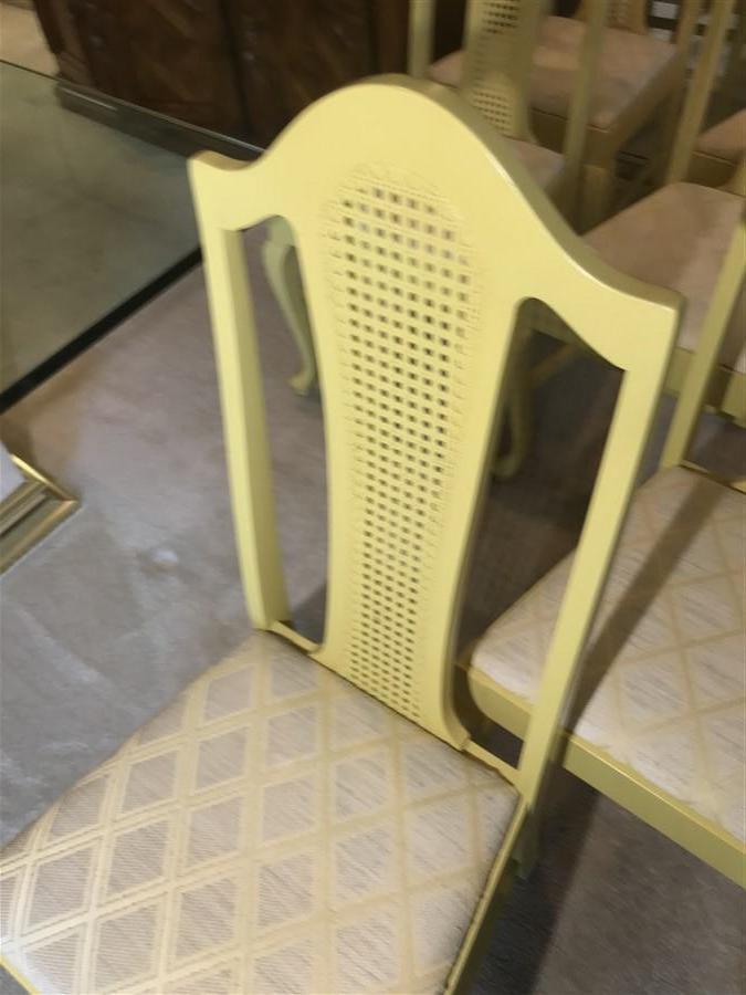 Group lot of 6 dining room chairs in yellow