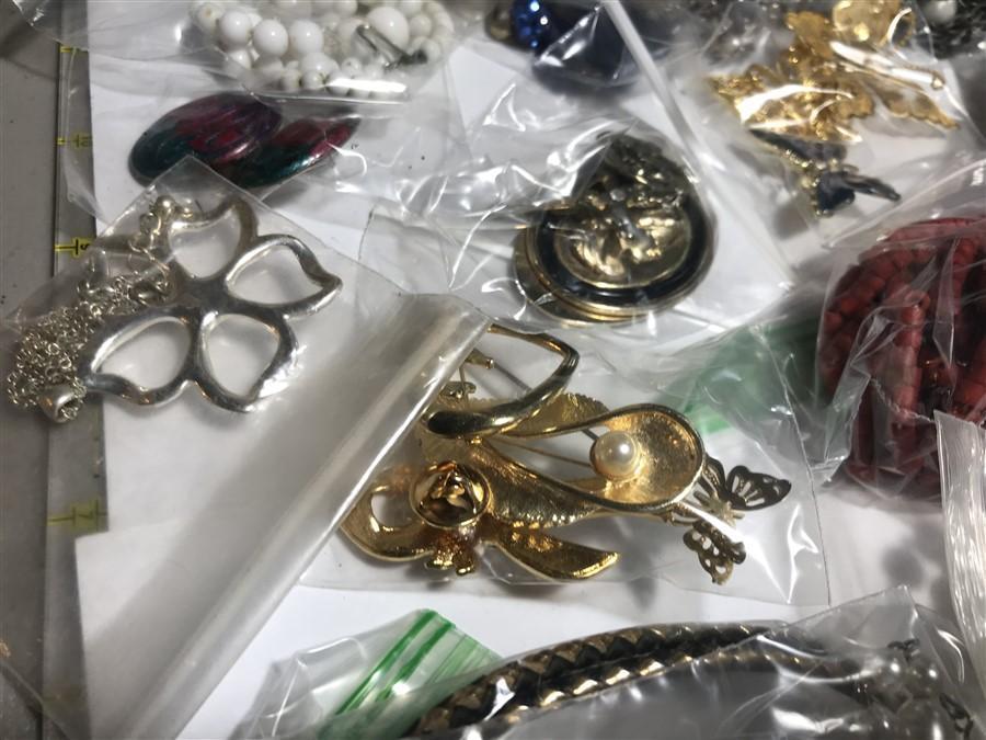 Group Lot of Vintage jewelry - Bagged and Sorted