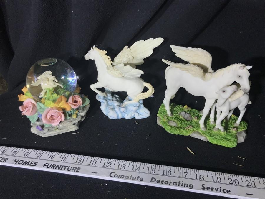 Group Lot Pegasus Horse Items