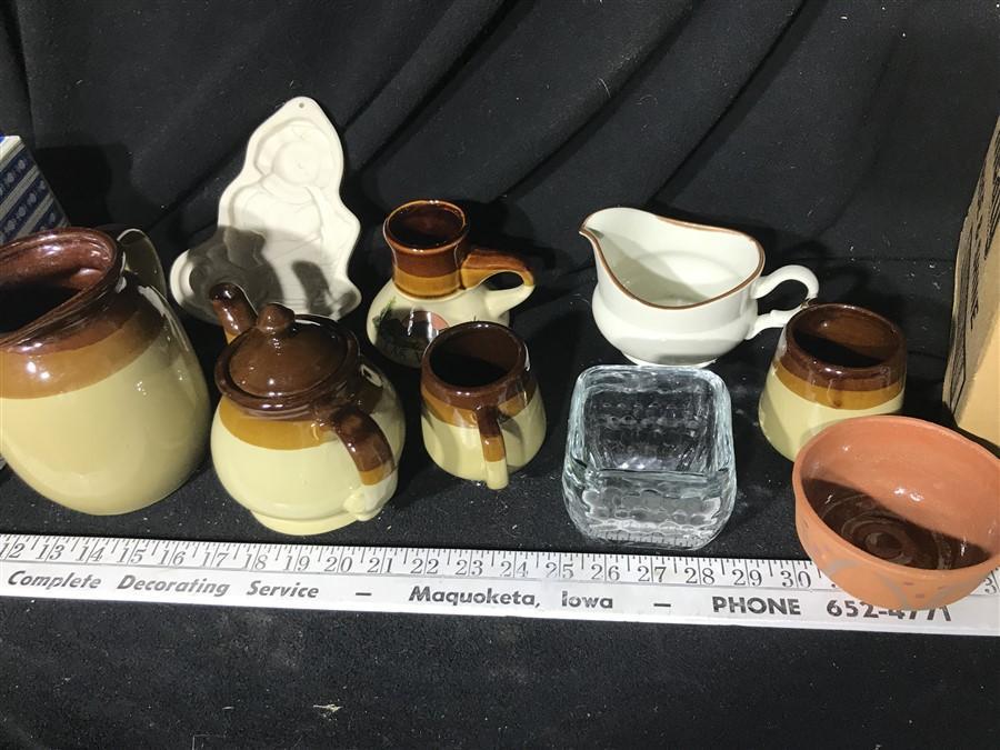 Group Lot Assorted Collectibles, Ceramics