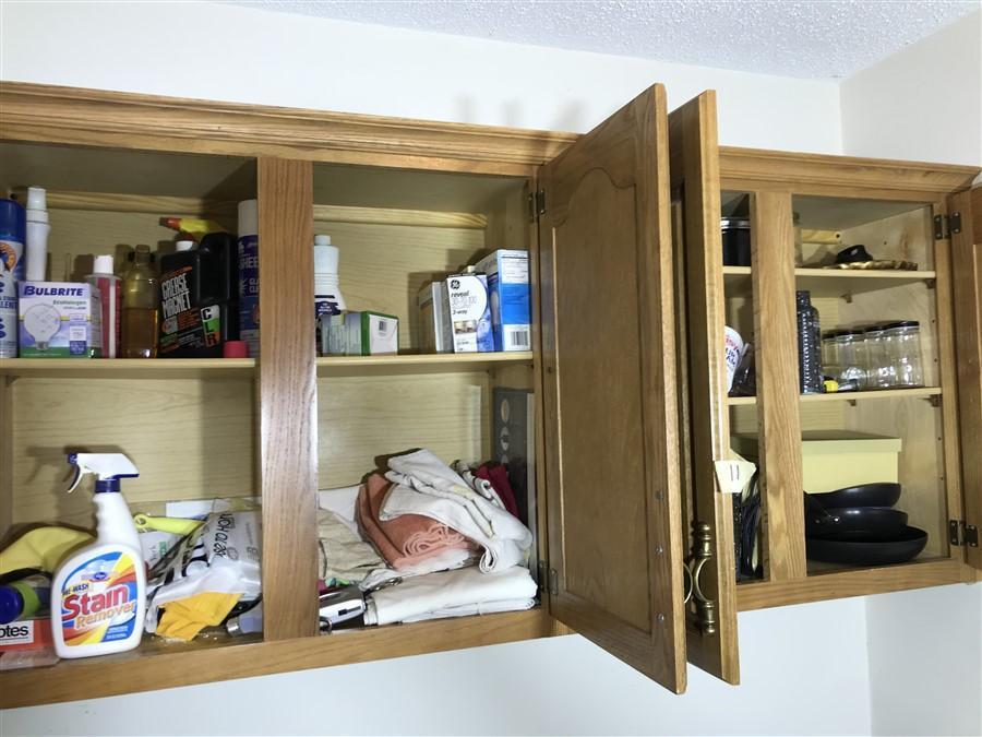 Contents of Cupboards lot, cleaning, cookware