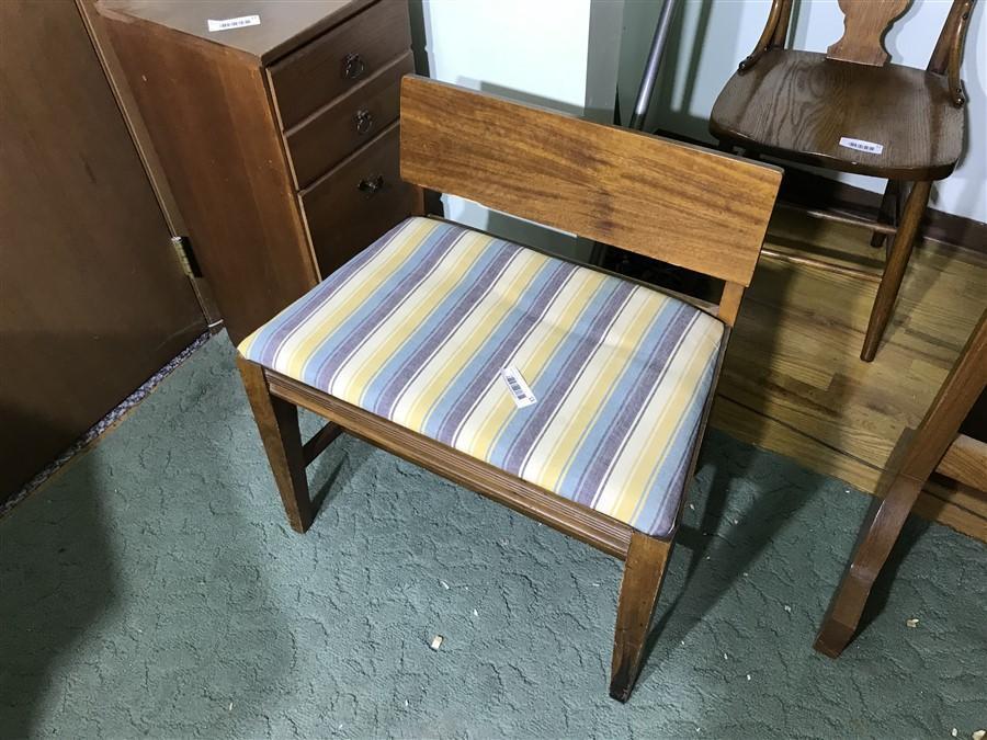 Unusual Mid Century Modern Chair