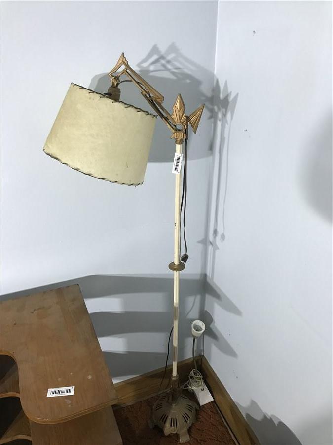 Antique Metal Stand Fancy Floor Lamp