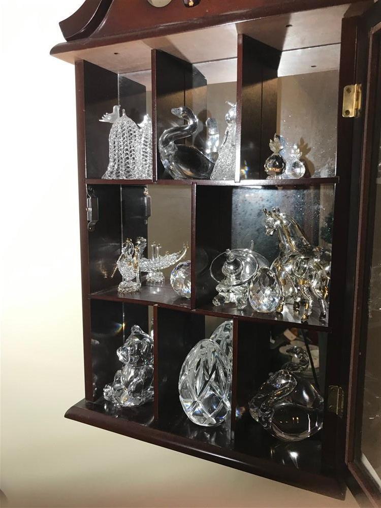 Display Case w/Crystal Animals, Figures