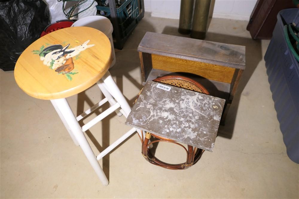 Marble Piece, Shelf, Footstool, Stool lot