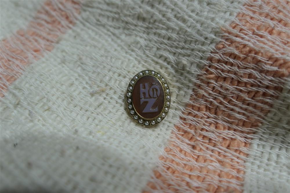 Antique 14k Gold Fraternity Pin