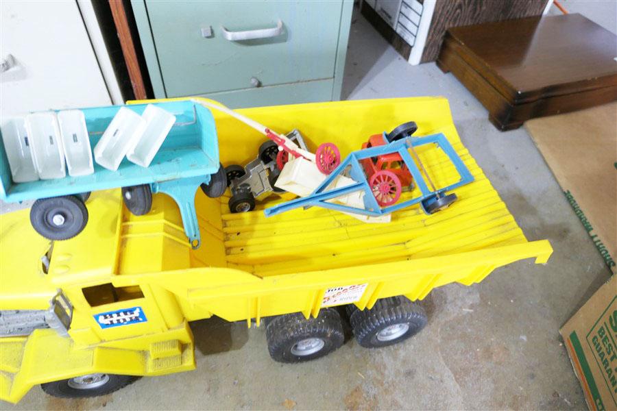 Large Lot Old Metal Toy Trucks