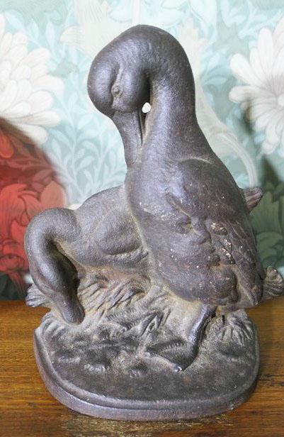 Vintage Cast Iron Doorstop - Ducks