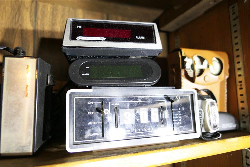 Shelf lot vintage electronics, radios etc.