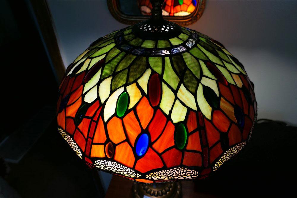 Vintage Leaded Glass Tiffany Style Lamp