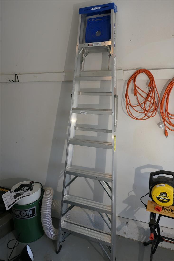 8' Tall Aluminum Stepladder