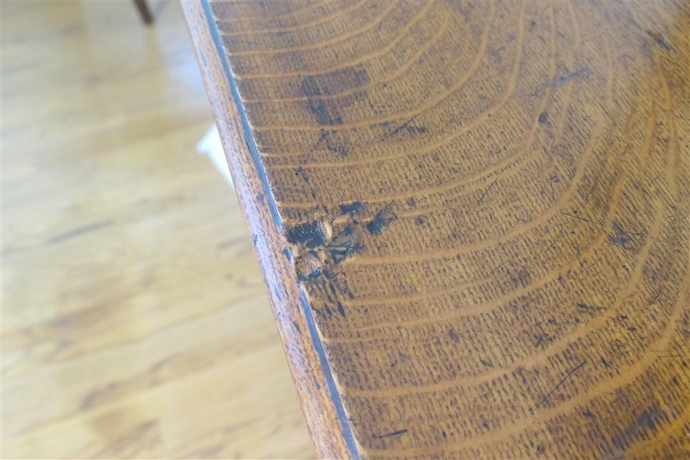 Beautiful antique oak buffet w/mirrors