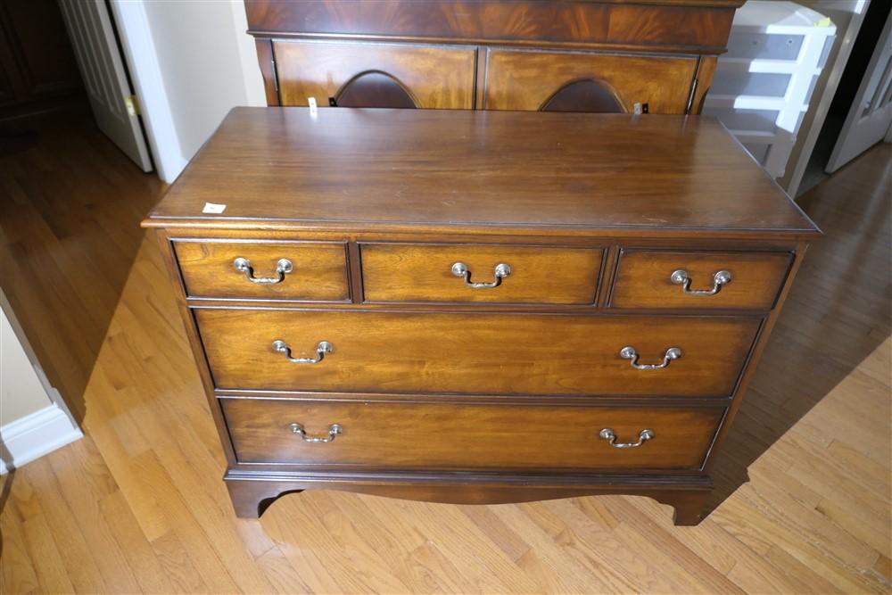 Nice Ethan Allen Chest on Chest Dresser