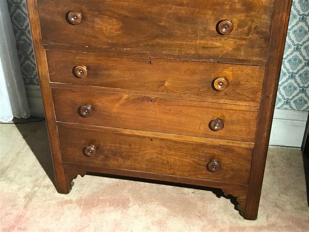 Nice antique Wooden Dresser