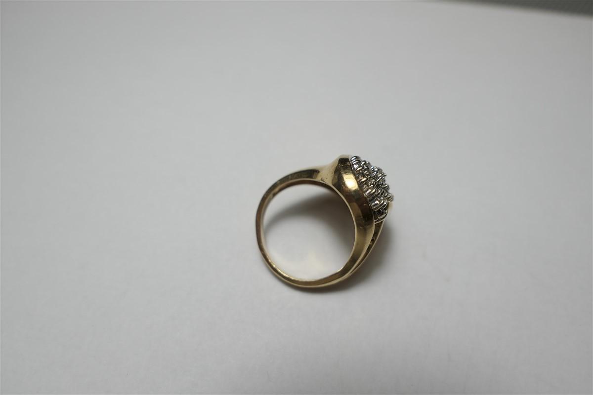 Brilliant 14k gold diamond cocktail ring