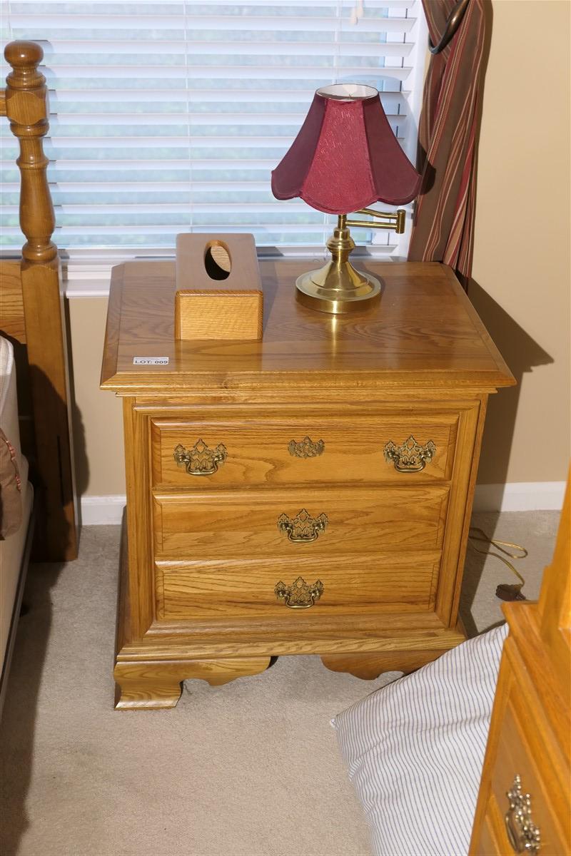 Pair of Cayton furniture oak nightstands