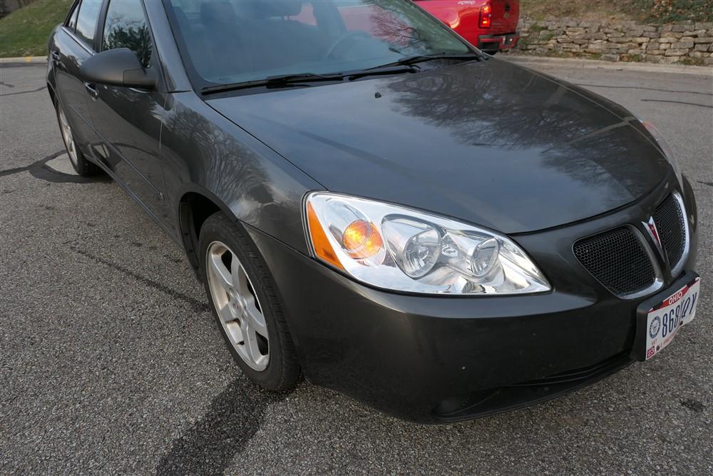 2007 Pontiac G6 w/36,962 miles - No reserve.